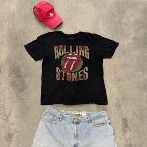 Black rolling stones graphic tee